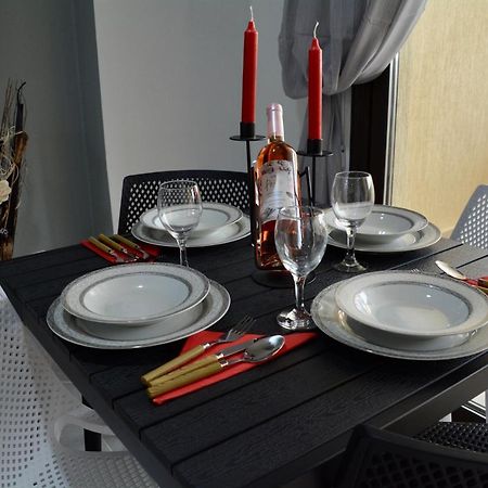 Queens Gardens - Kato Paphos - Next To Kings Ave Mall --- By Yiota Exterior foto